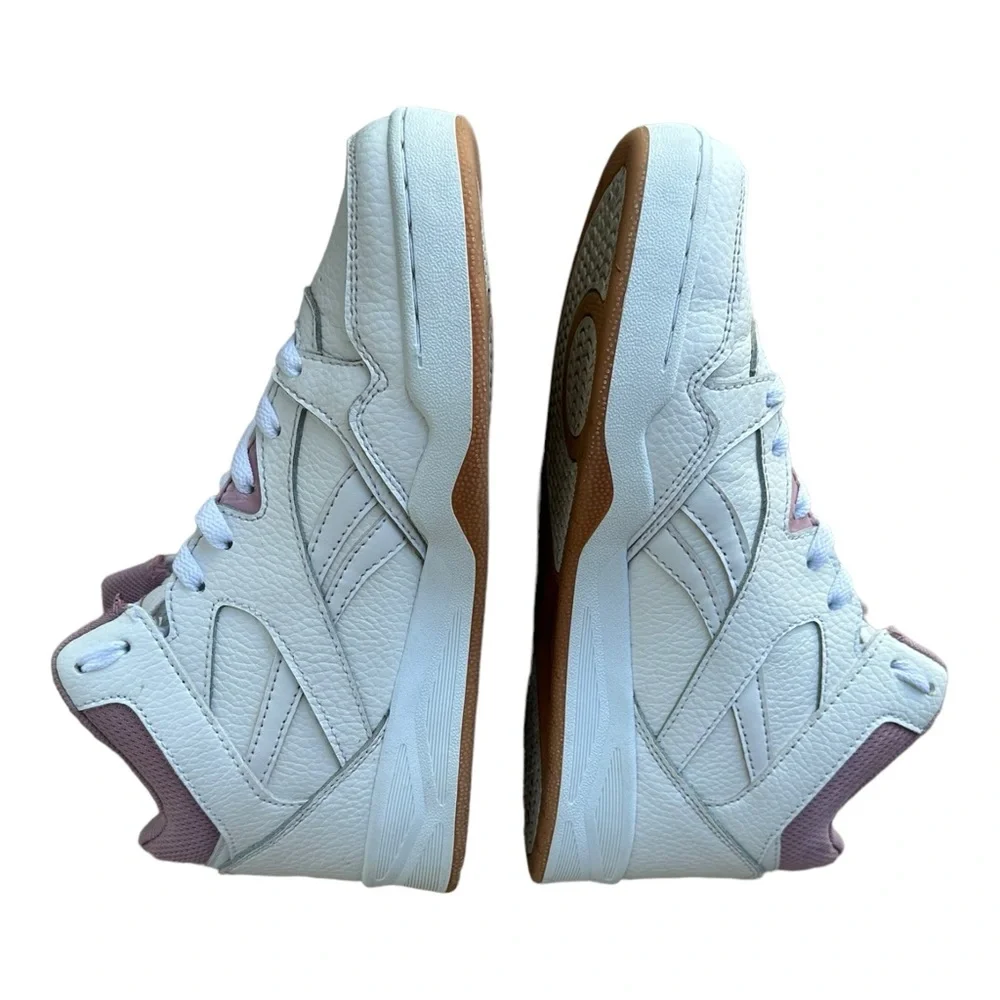Reebook Women White Light Purple shoes‎ Sneakers women Size US 8